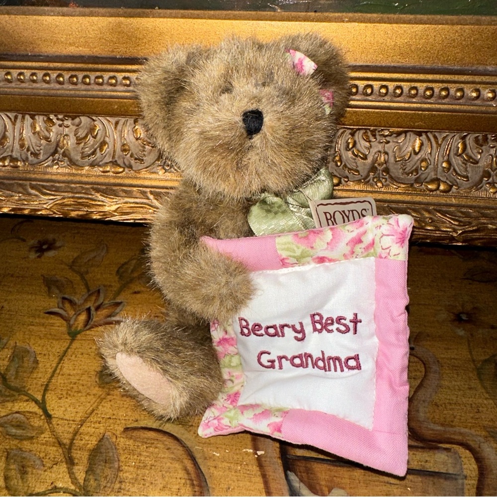 Boyds 82535 Grammy Brown Plush Stuffed 8" Animal Bear Beary Best Grandma Quilt